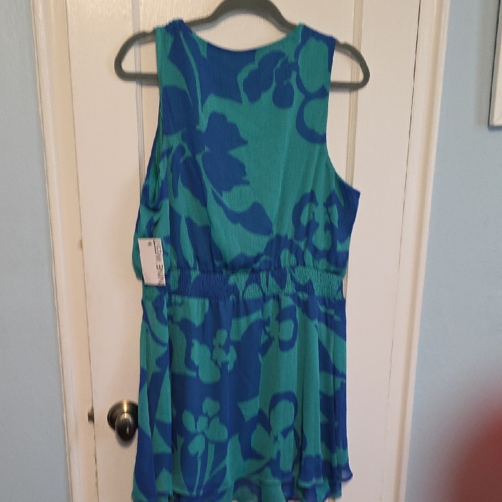 Nine West. NWT Green and Blue Sleeveless Sundress - Picture 6 of 7